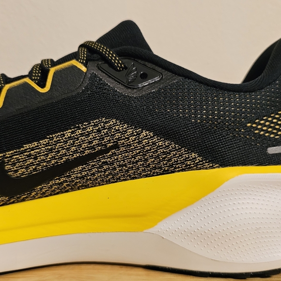 Size 12 Nike Air Zoom Pegasus 41 NFL Pittsburgh Steelers Black Mens FZ5097-001 - Picture 14 of 16